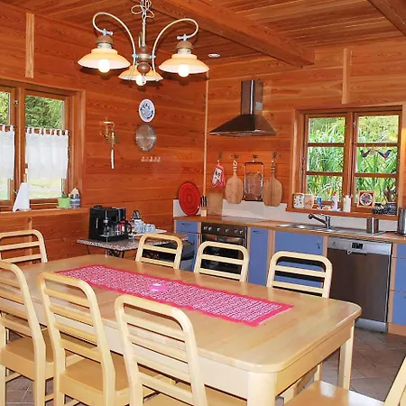 Chalet Familia Chalet *