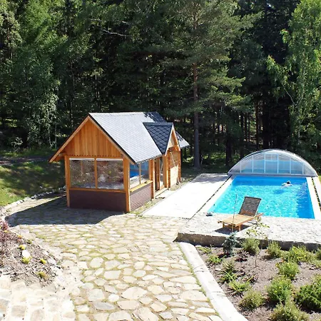 Chalet Familia Chalet *